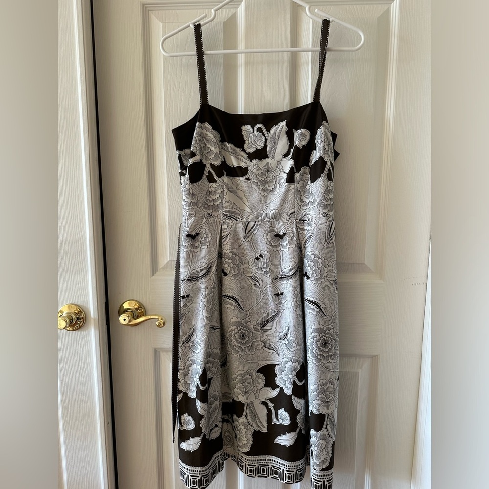 Brown and white Ann Taylor dress, size 2